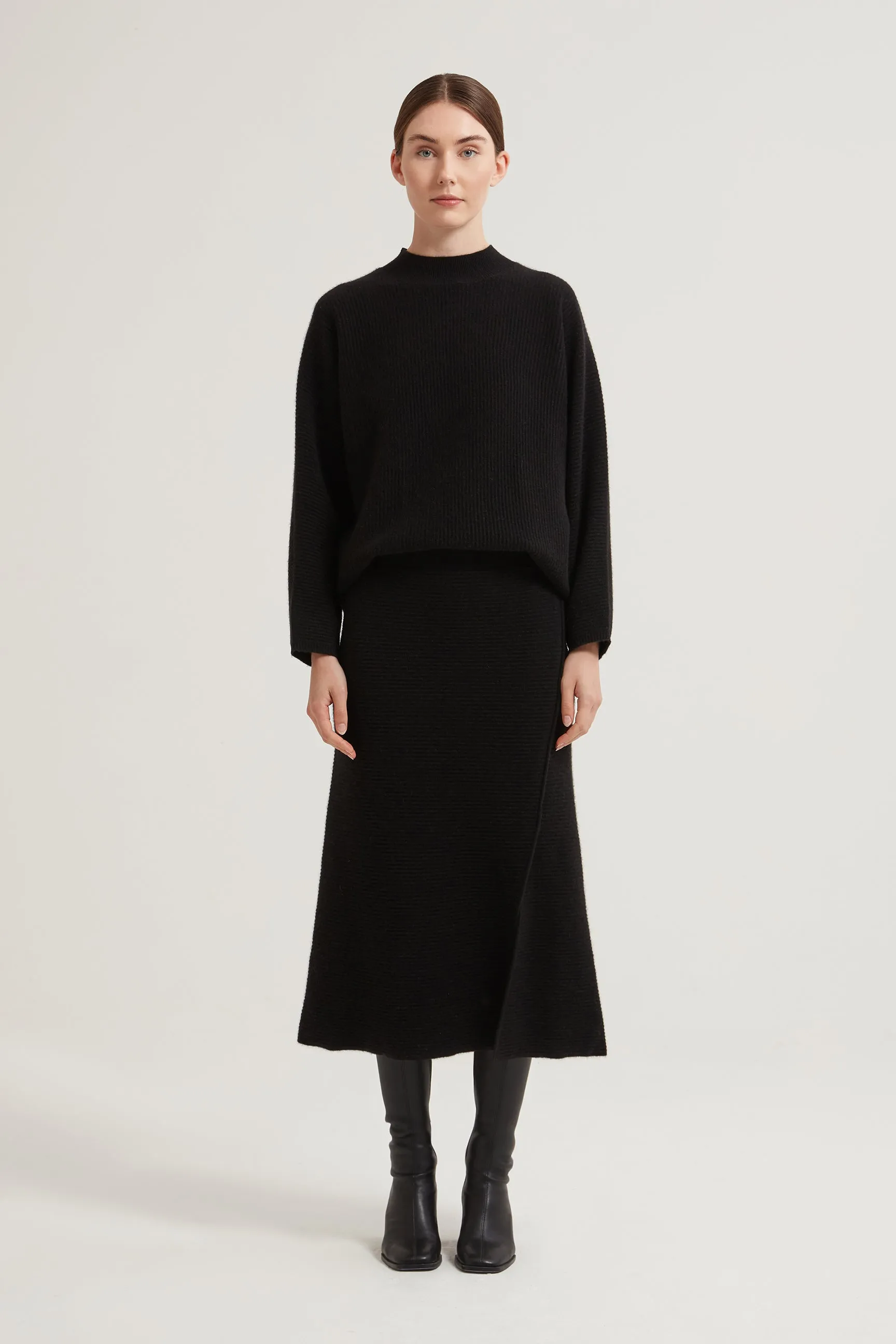 Anette Ribbed Cashmere Skirt