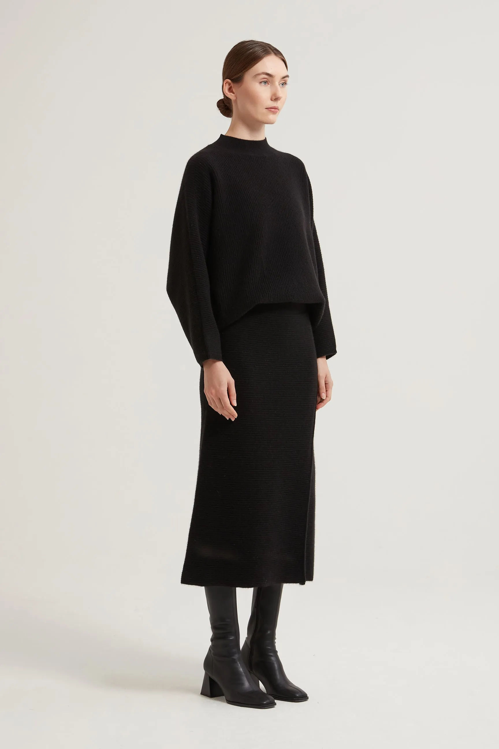 Anette Ribbed Cashmere Skirt