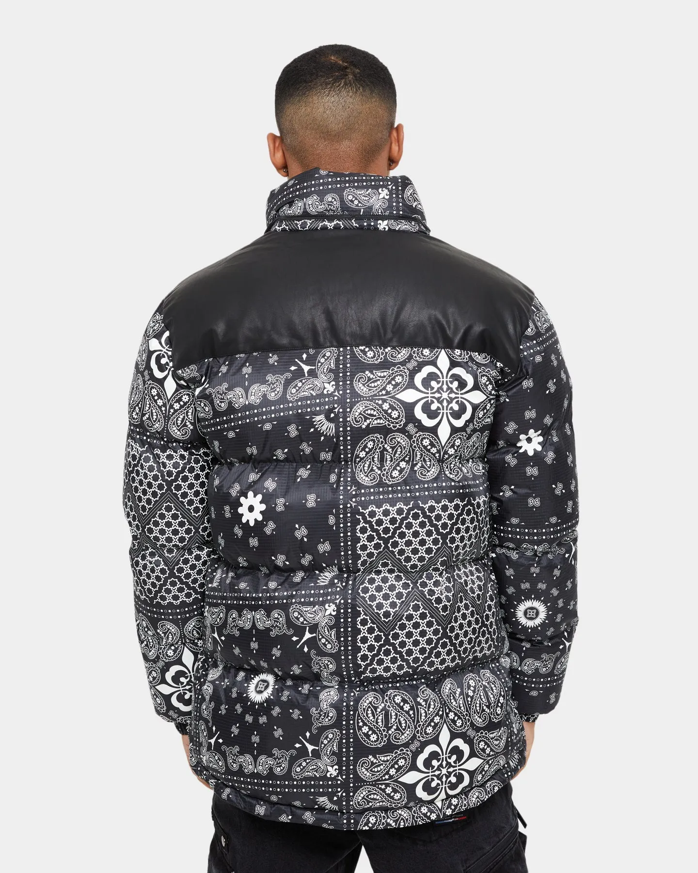 Carre Bandana Ultra Roadman Puffer Jacket Black