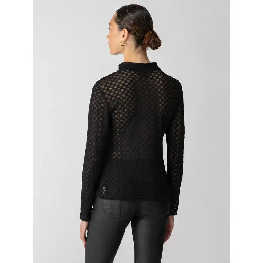 L/S LACE MOCK KNIT TOP