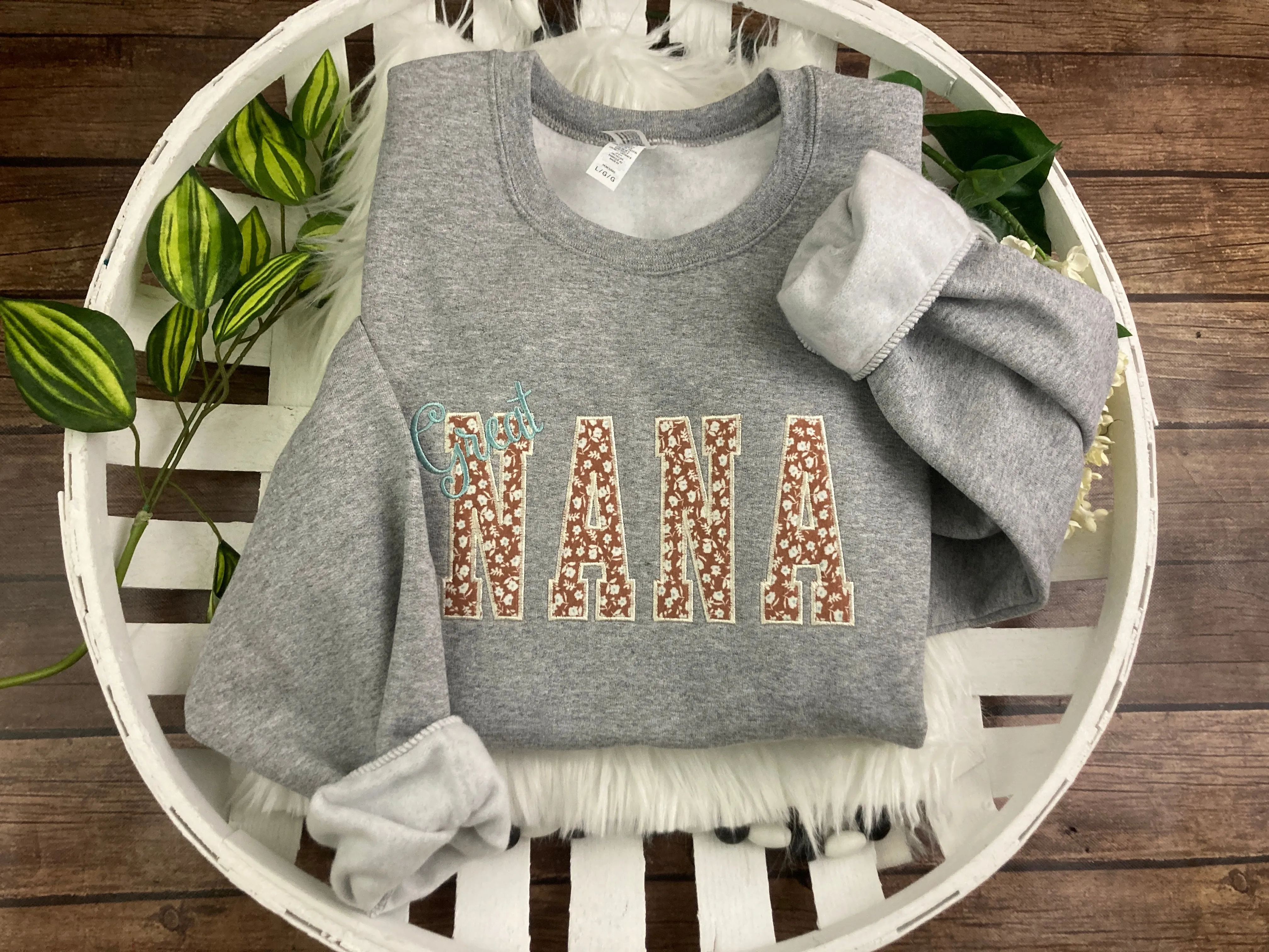 Mama sweatshirt from Baby clothes - Onsies /Mommy / Daddy/ Grandma - Fabric Keepsake Sweatshirts - Applique from baby clothes Nana, Mimi