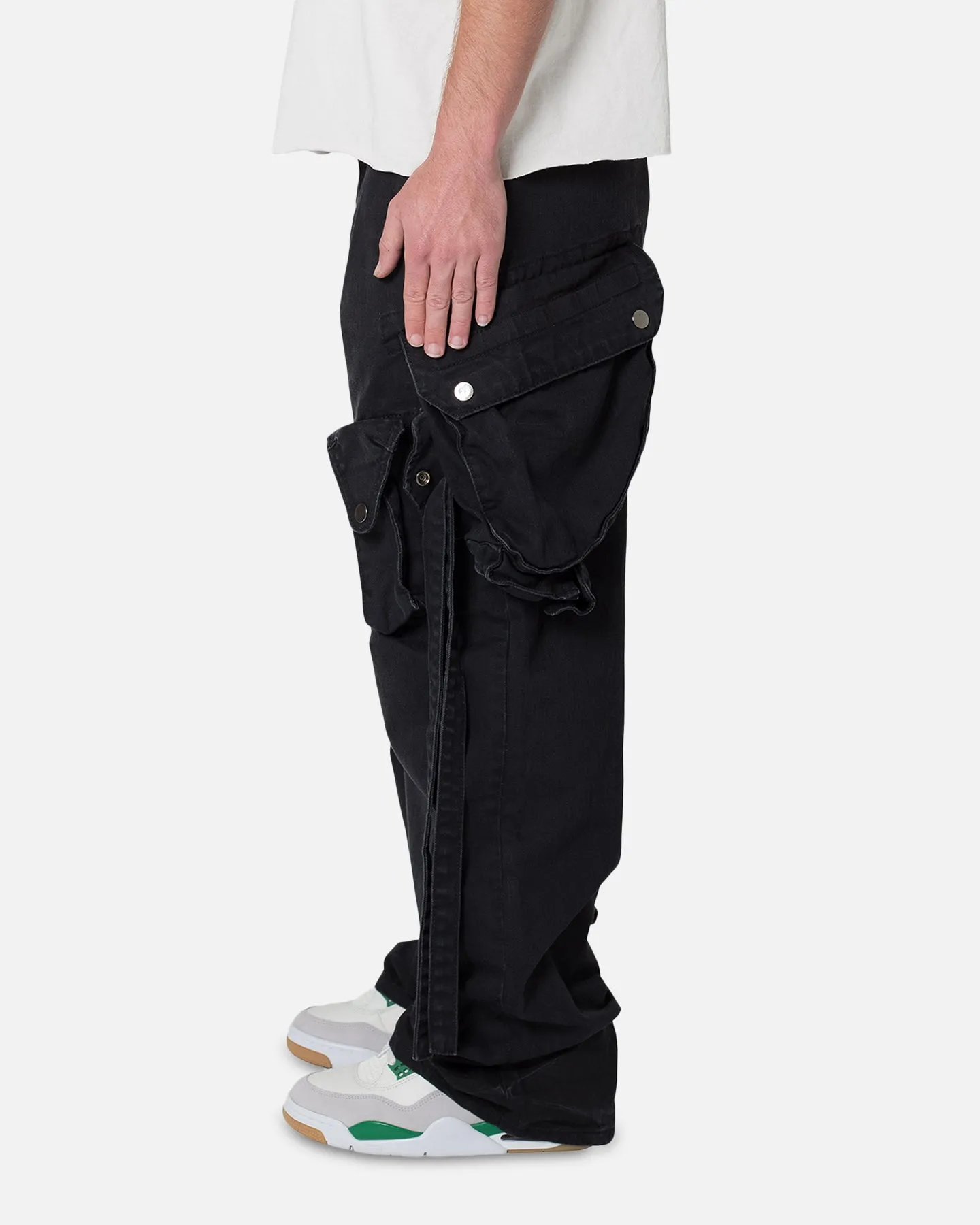 MNML Strapped Multi Cargo Pants Washed Black