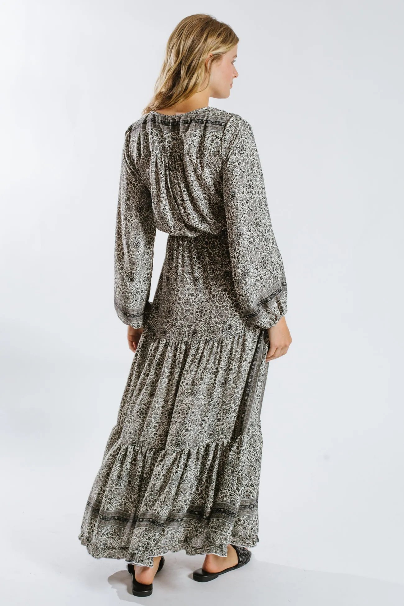 Moulika L/S Maxi Dress