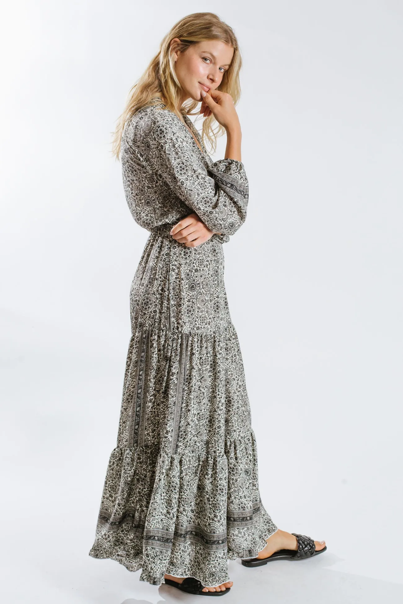 Moulika L/S Maxi Dress