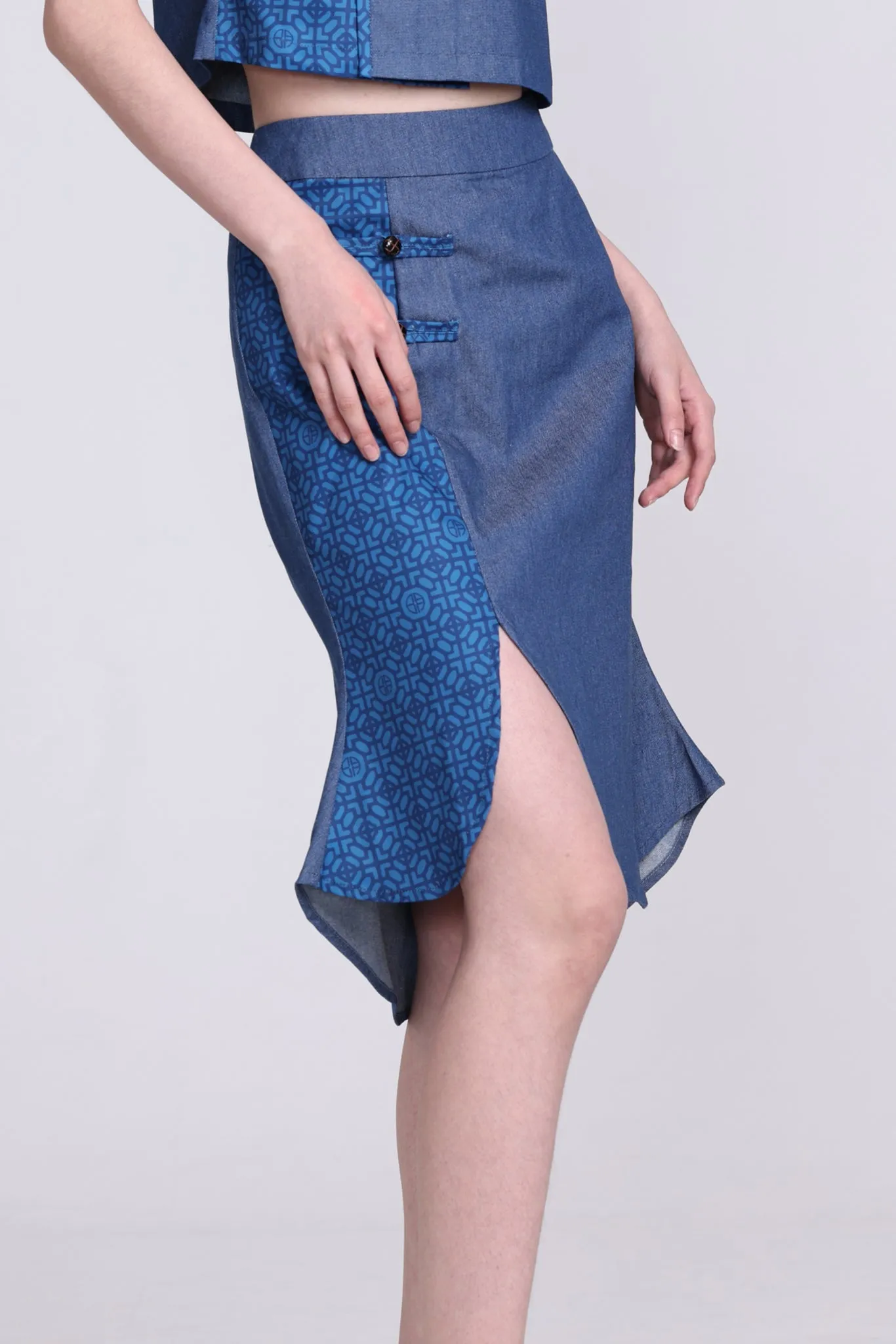 NELTA Denim Mermaid Skirt (Navy)