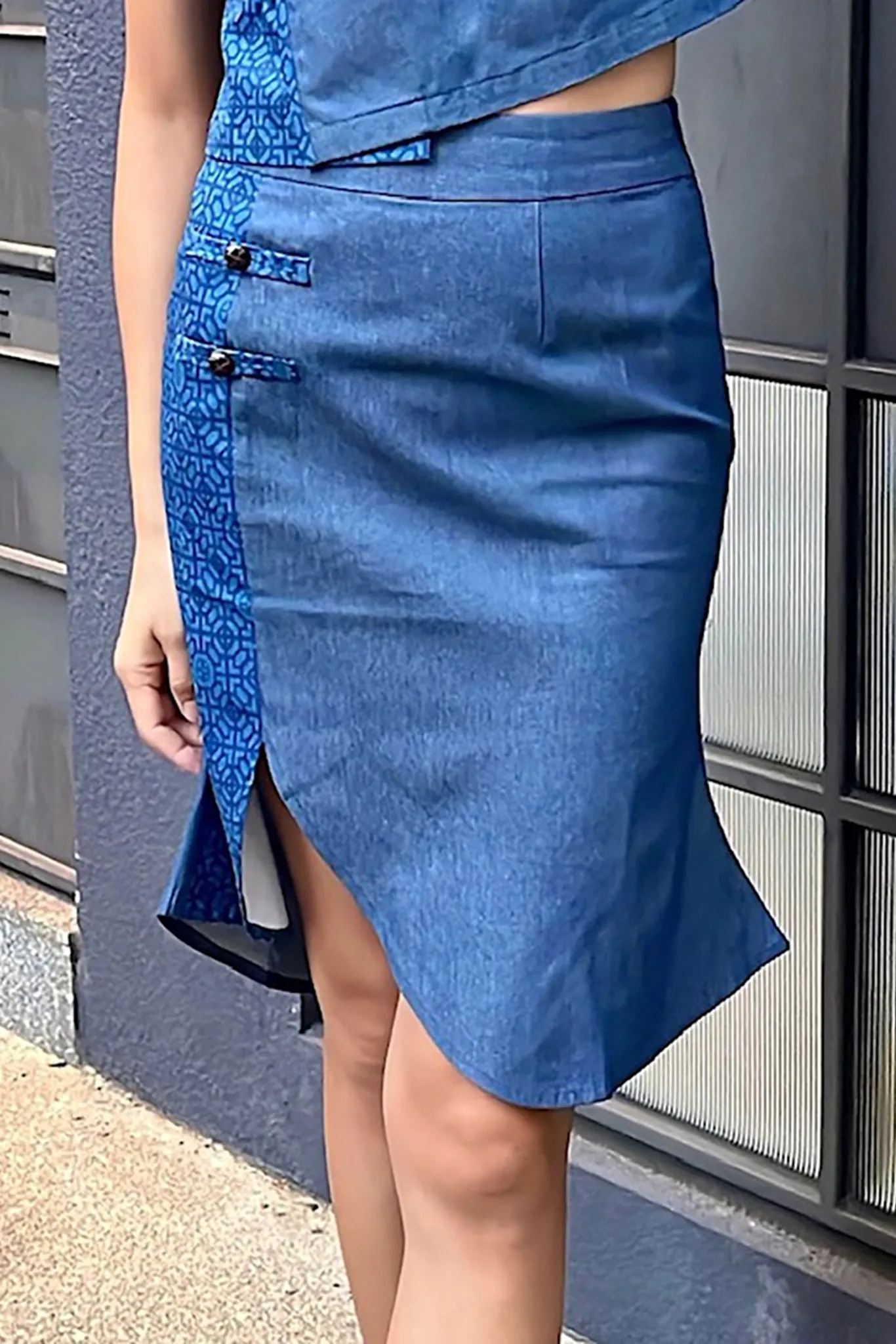 NELTA Denim Mermaid Skirt (Navy)