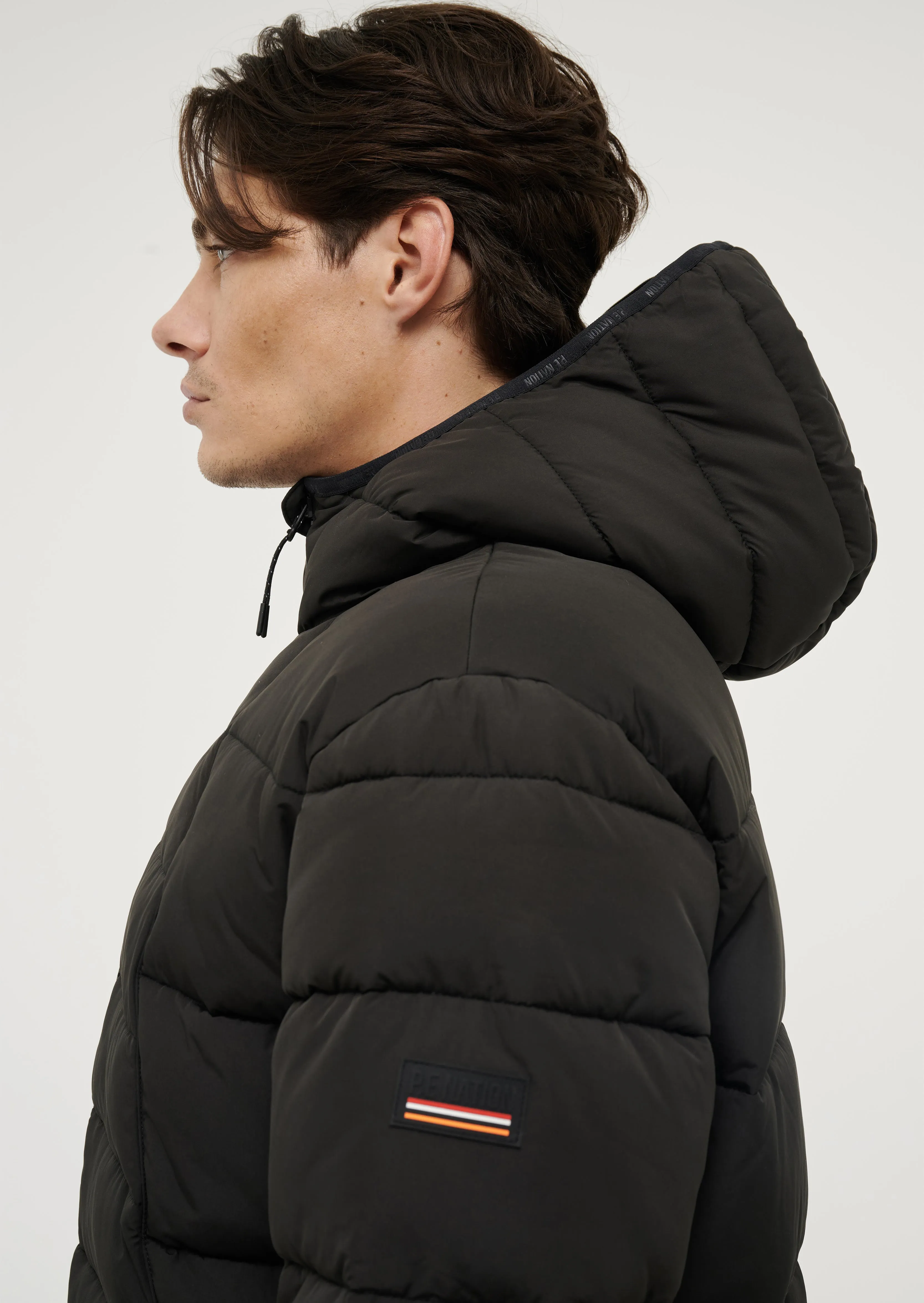 RULE CHANGE PUFFER IN BLACK